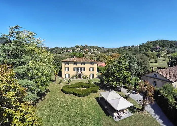 Villa Clara Lucca